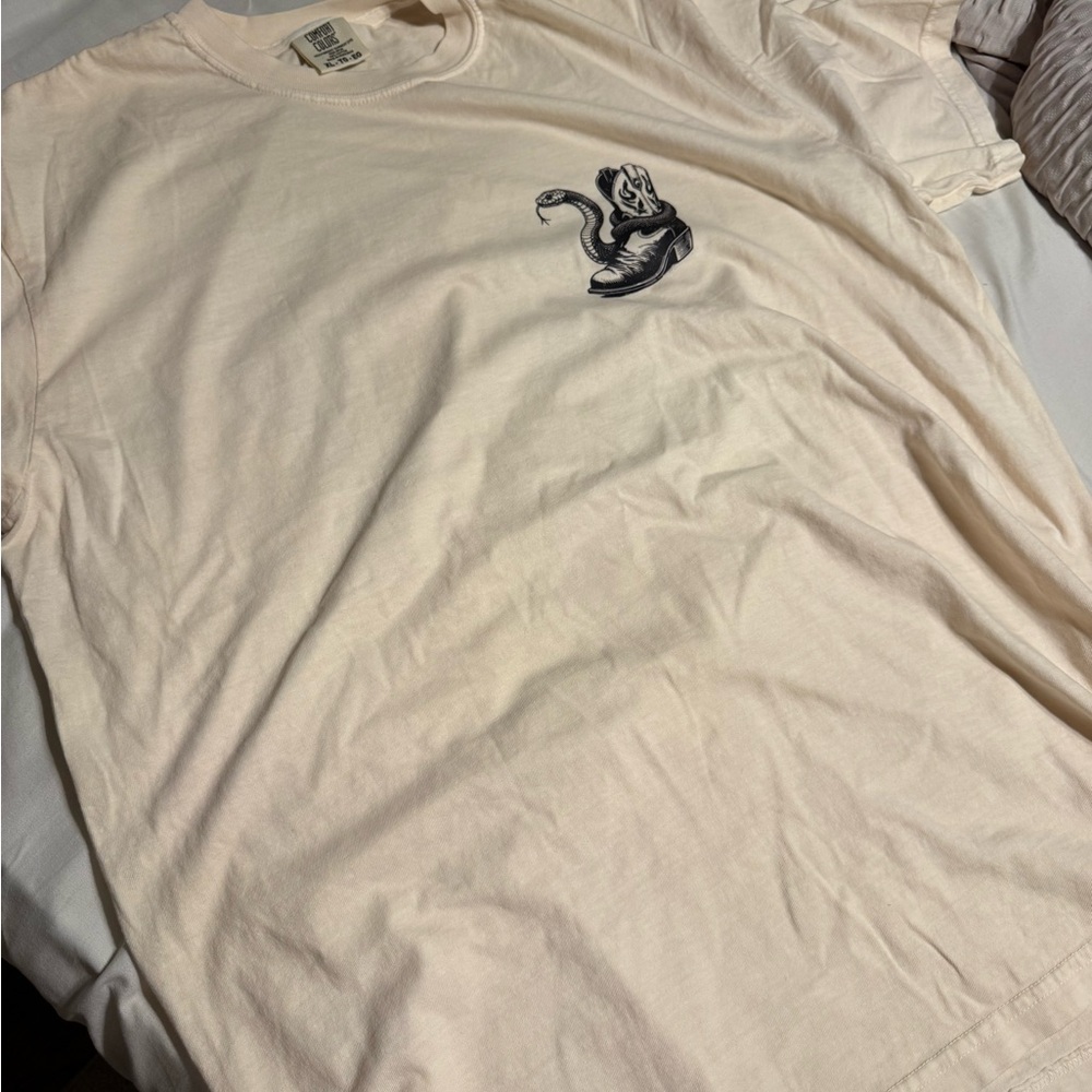 Comfort Colors Cream Snake Graphic Tee